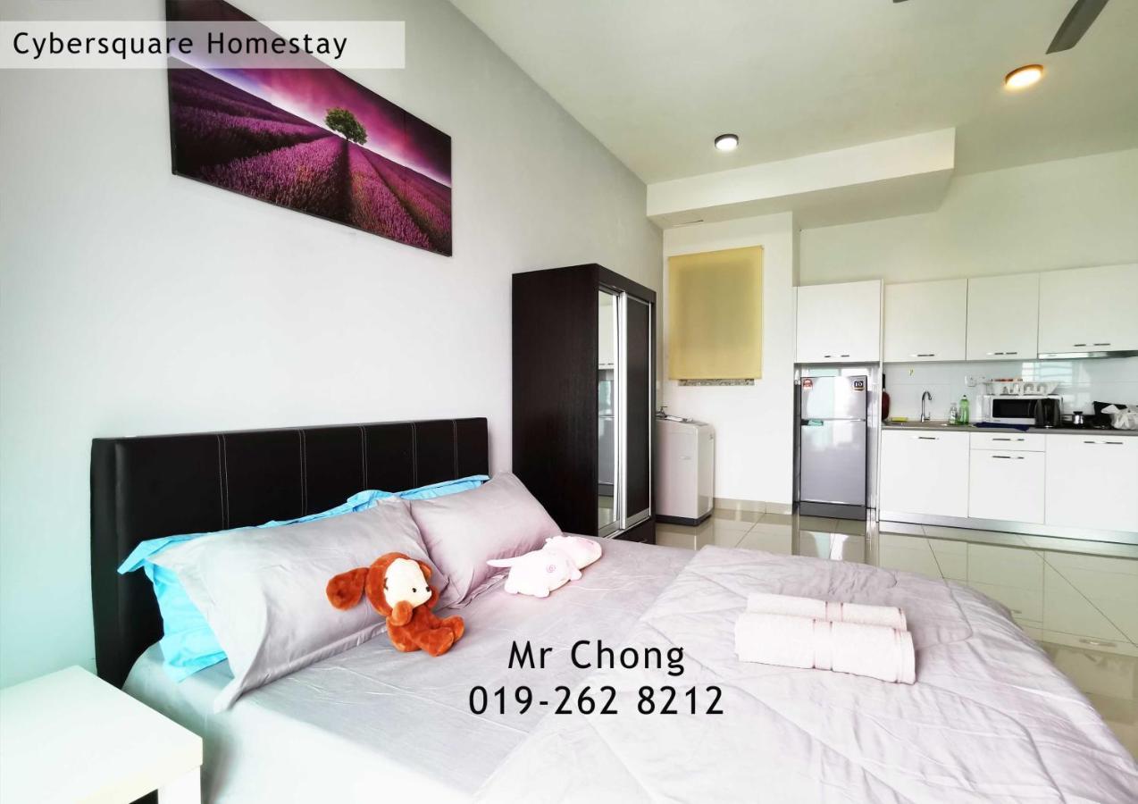 סיברג'איה Cybersqaure Studio Suites With Netfilx @10 Min Walking Distance To Mcd מראה חיצוני תמונה