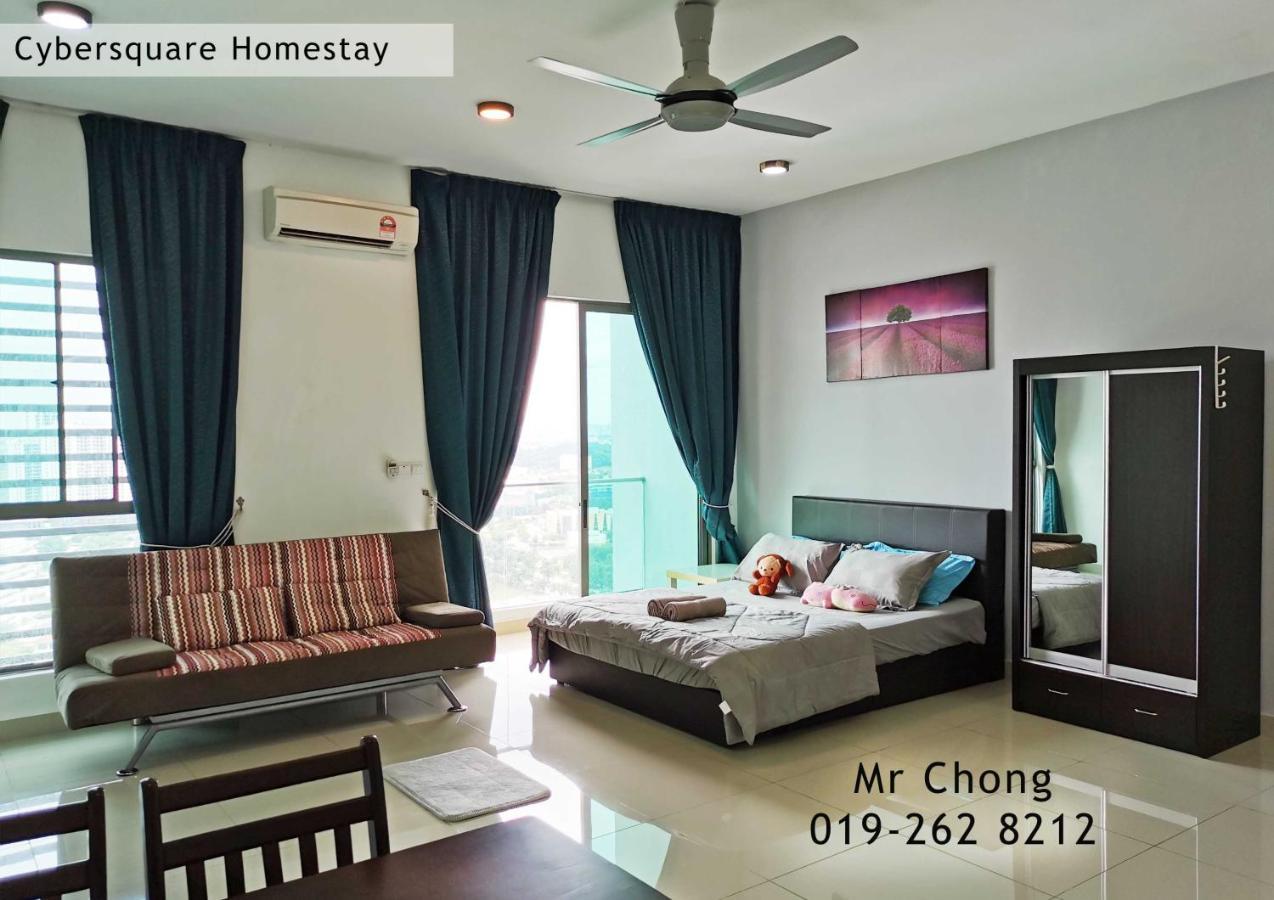סיברג'איה Cybersqaure Studio Suites With Netfilx @10 Min Walking Distance To Mcd מראה חיצוני תמונה