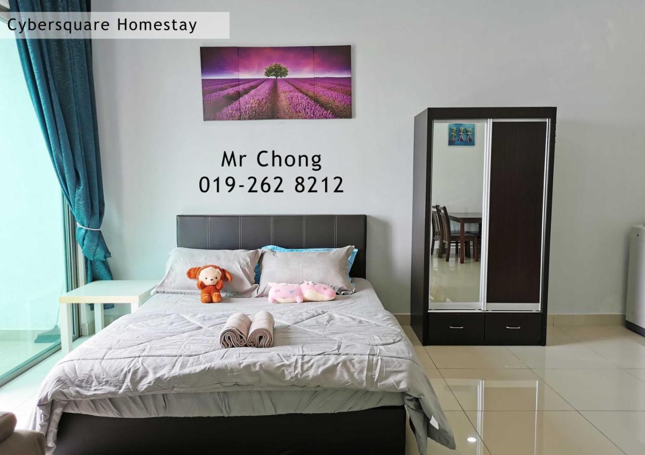 סיברג'איה Cybersqaure Studio Suites With Netfilx @10 Min Walking Distance To Mcd מראה חיצוני תמונה